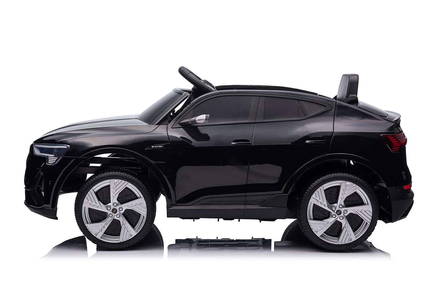 PINGÜE® Montable Eléctrico Niños AUDI® E-Tron Sportback Licencia Oficial | Control Remoto 2.4 GHz | Batería 12V 4.5AH |8 Km/h | 2 Motores 390 |Luces LED, Música, Radio