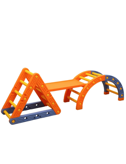 PINGÜE® In-Outdoors | Circuito de Pikler con triángulo y medio círculo | Juguetes para niños juego y movimiento libre | Montesori | Fabricado en HDPE | Uso interior y exterior | Tamaño 217x44x55 cm