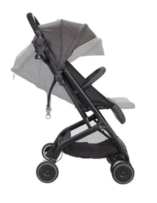Carriola Ultra Compacta BabyTrend® Jetaway Compact Stroller | Segura | Plegado Fácil | Transporte Sencillo