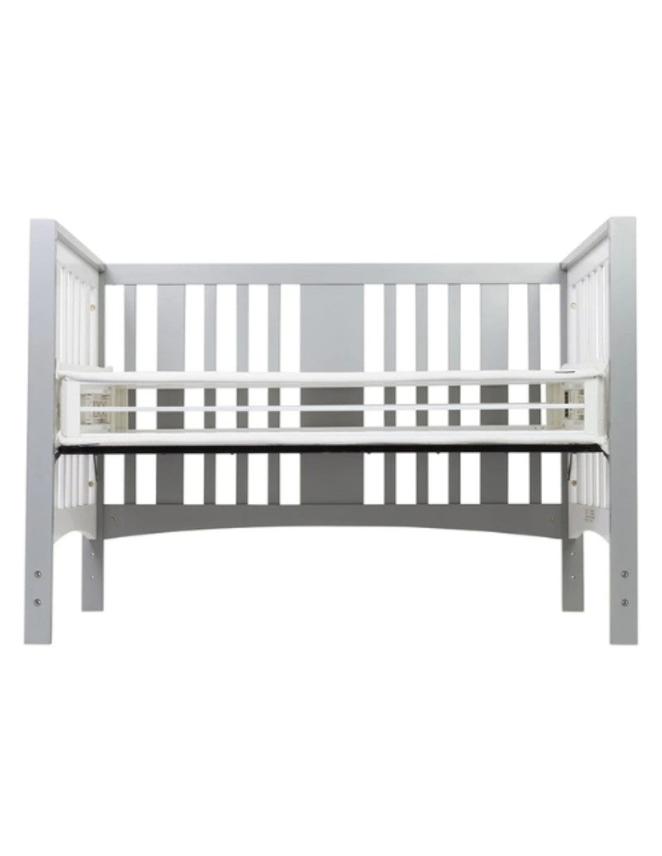 Colchón Respiro® BabyTrend® para Cuna y Cama de Niños | 100% Transpirable, Hipoalergénico, No Tóxico | Evita Chinches y Ácaros | Lavable | Funda Incluida | Blanco