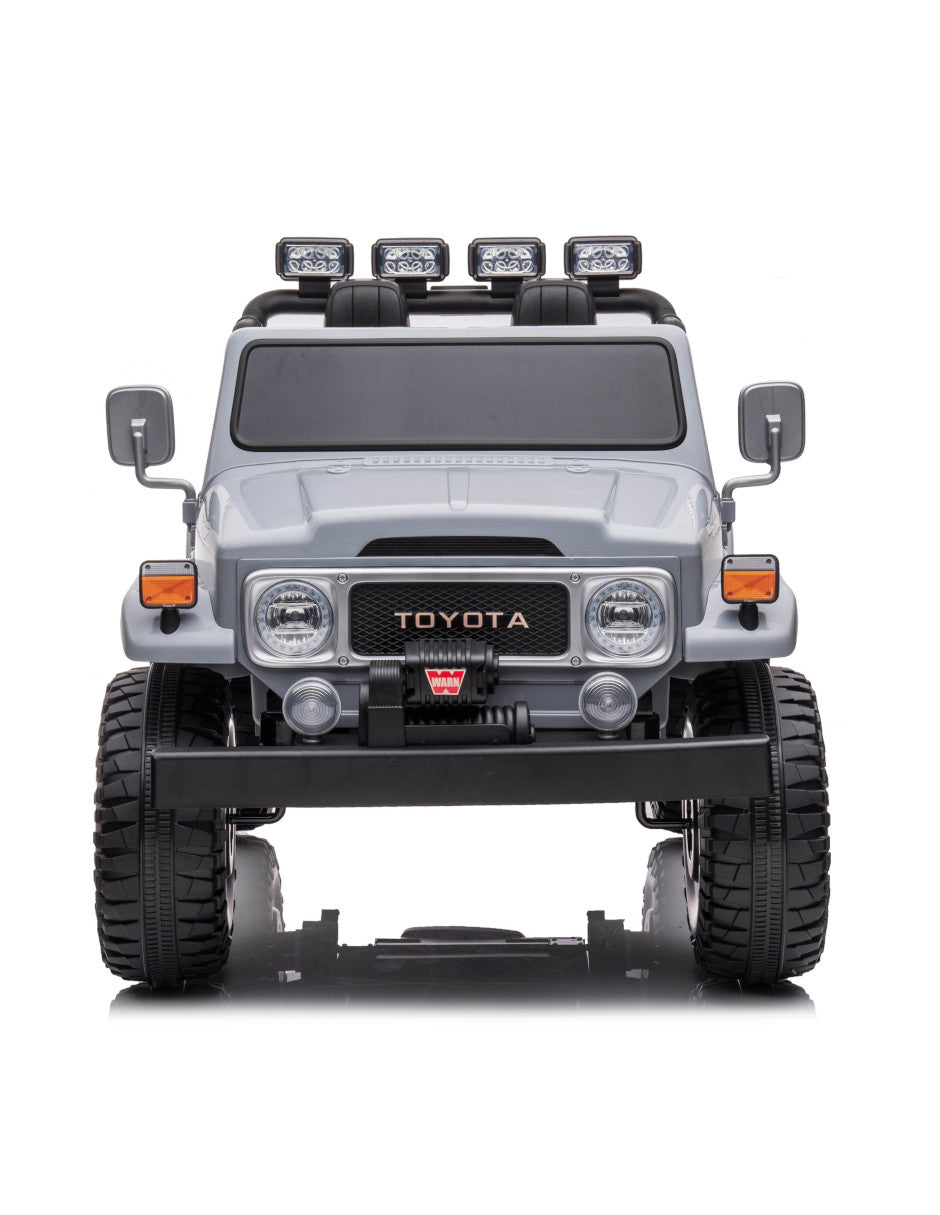 PINGÜE® Montable Eléctrico Niños Toyota® FJ-40 Land Cruiser® Licencia Oficial | Control Remoto 2.4 GHz, 24V, Luces LED, Música, Radio | 2 Motores |
