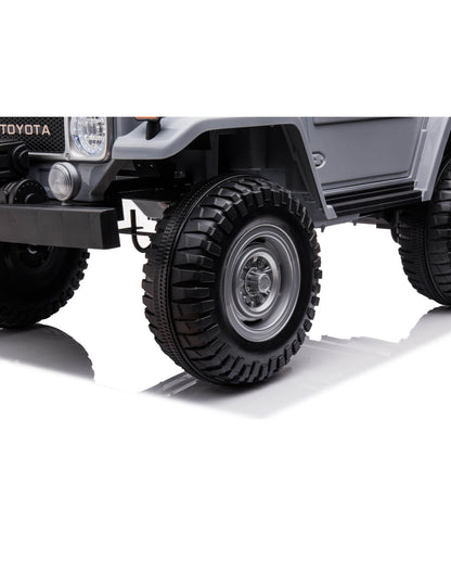 PINGÜE® Montable Eléctrico Niños Toyota® FJ-40 Land Cruiser®  Licencia Oficial | Control Remoto 2.4 GHz, 24V, Luces LED, Música, Radio | 2 Motores |